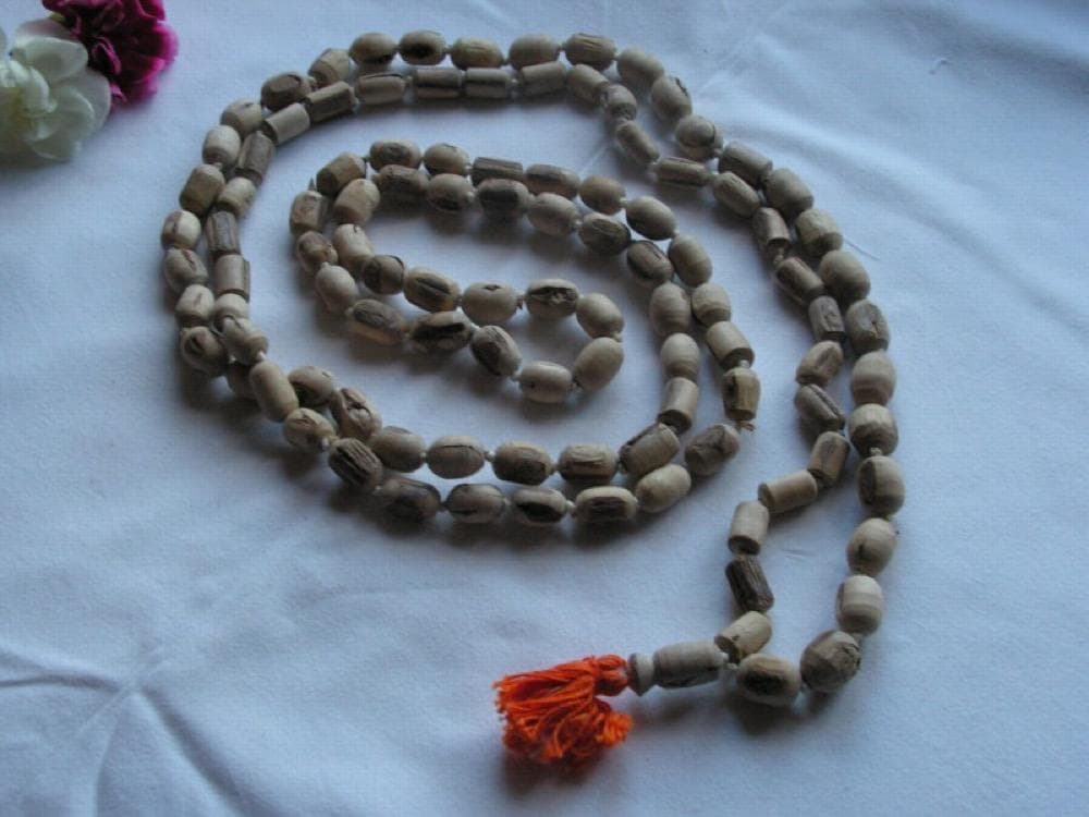 Tulsi Kanthi Mala